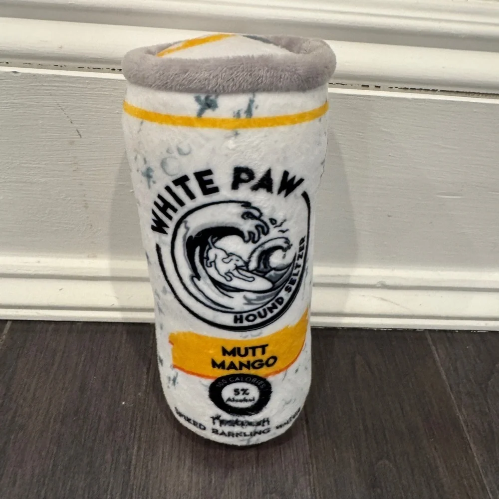 NWOT White Paw Claw Mutt Mango Dog Pet Toy Seltzer- Yellow and Gray